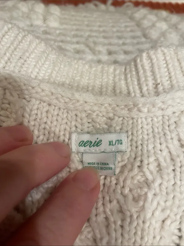 Cream Cable Knit V-Neck Sweater Vest aerie xl - Image 4