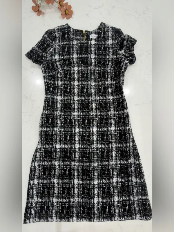 Calvin Klein Black & White Plaid Short Sleeve Mini Dress - Image 9
