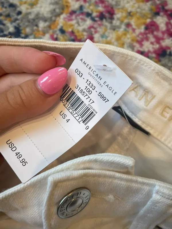 American Eagle Outfitters White Jean Shorts - Image 3