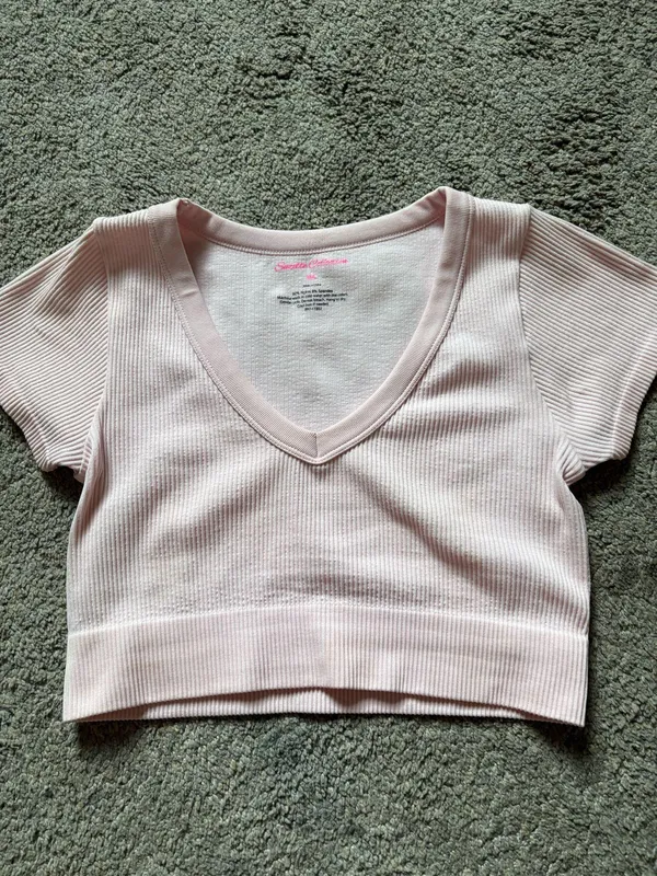Suzette Collection pink crop top - Image 2