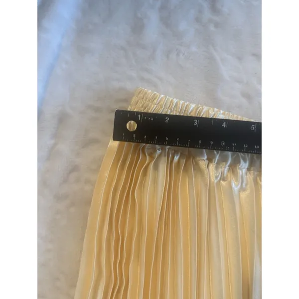 Petal And Pup Pleated Skirt Size 14 - Image 7
