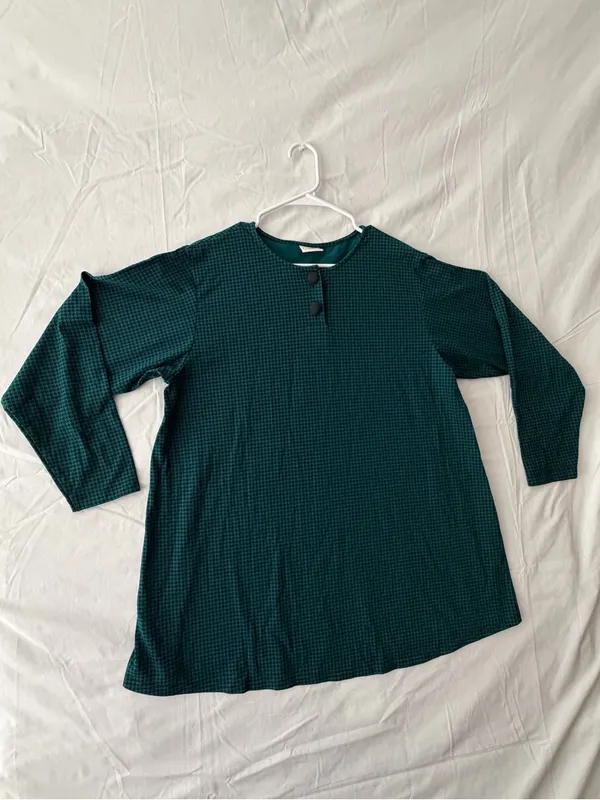 Honors Maternity Houndstooth Size M Green 3/4 Sleeve Top(A659) - Image 3