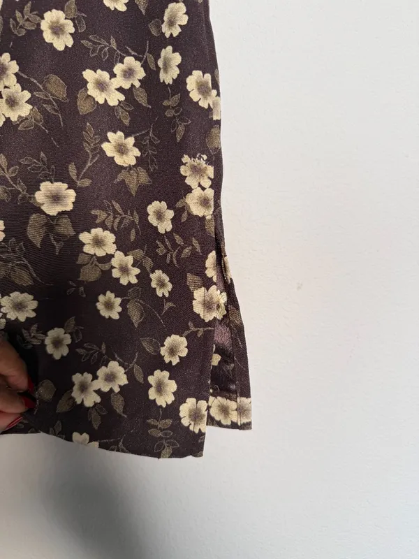 Vintage Brown Floral Skirt Knee Length - Image 6