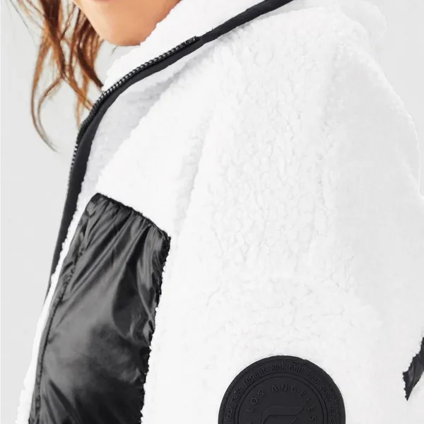 Fabletics Larissa Sherpa Fleece Zip Up Jacket Women’s Small White/Black Cozycore - Image 4