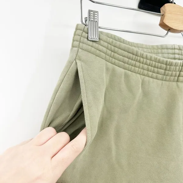 TNA Aritzia Women Sage Green Cozy Fleece Perfect Fit Jogger Sweatpants Size S - Image 4