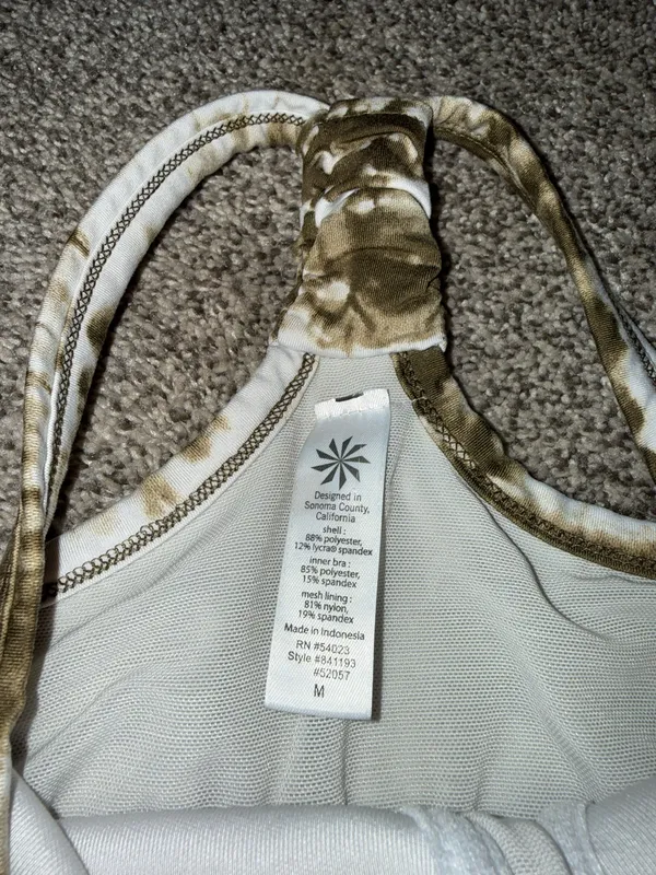 Athleta Racerback Built-in Bra Tank Top Olive and White Tie Dye Size M - Image 3