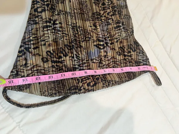 PrettyLittleThing Brown Printed Maxi Slip Dress - Image 6