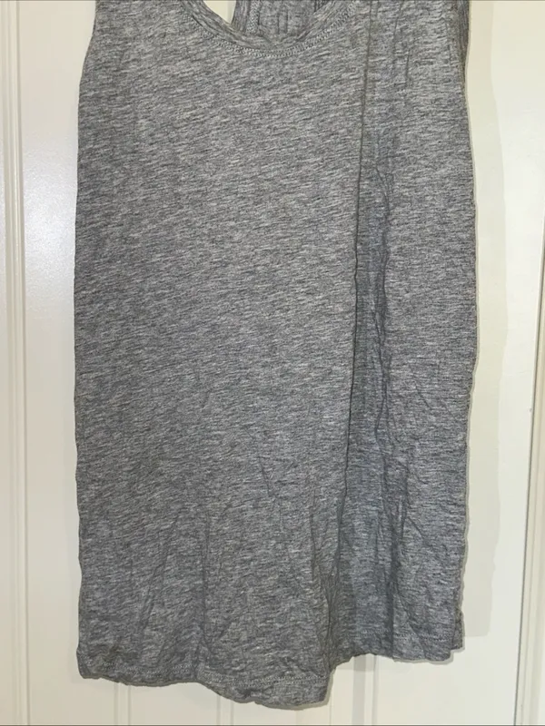 Fabletics Lightweight Grey Racerback Tank Top M - Image 3