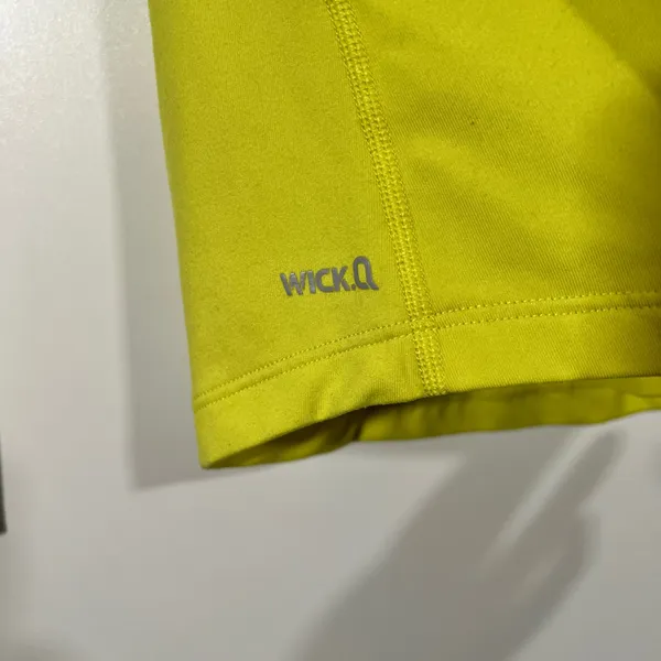 Mountain Hardwear Wick.Q Pullover light hoodie in Yellow Size Women’s small - Image 5