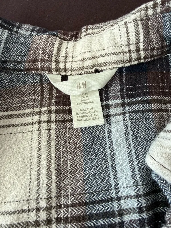 H&M Plaid Flannel Button-Up - Image 4