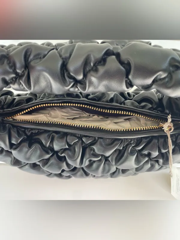 A New Day Black Quilted Bubble Handbag, New with Tags - Image 4