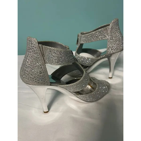 Silver‎ Slipper Sparkle Heels Front Zipper 7 Women's Reflective Heels S-340 - Image 6