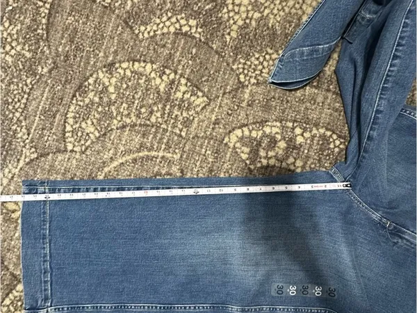 Gap NWT Women’s Size 30 10 Medium Indigo Blue High Rise Wide Leg Cropped Jeans - Image 9