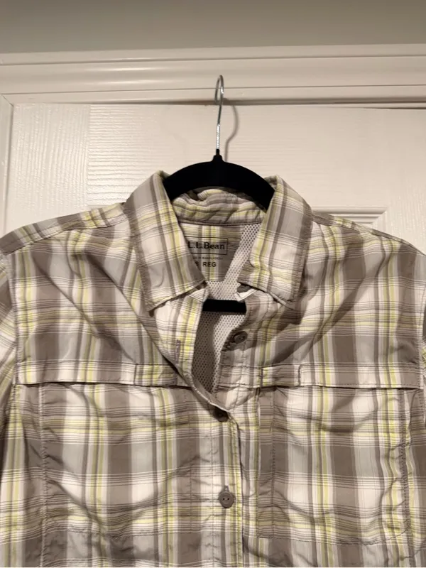 L.L. Bean Size S Green Gray Plaid Vented Nylon Hiking Trail Shirt Secure Pocket - Image 2
