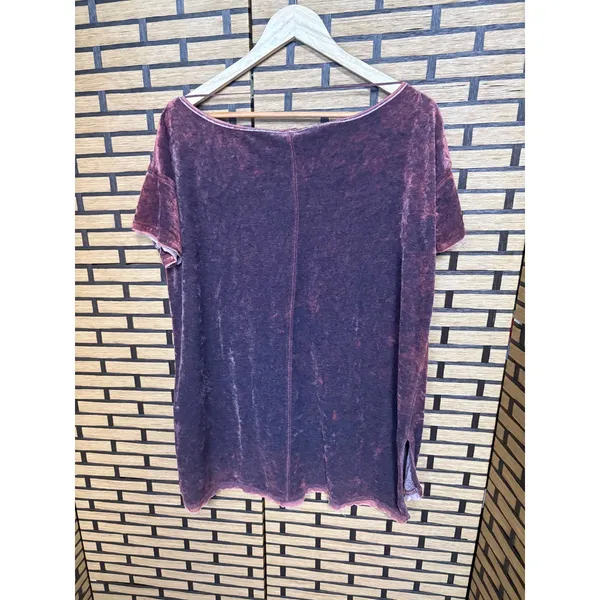 We The Free‎ Burgundy Top Size Medium - Image 2