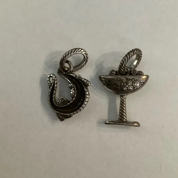 Brighton Later Gator Charm & Martini Charm‎ - Image 2