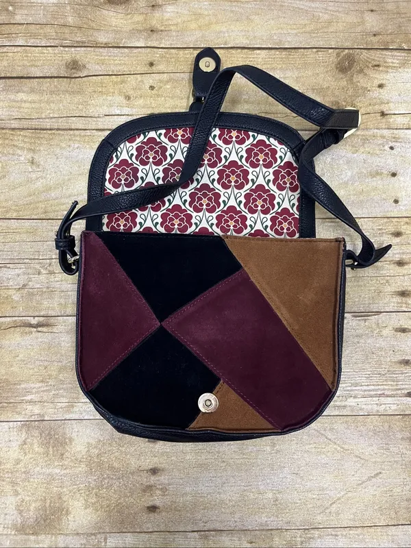 Emma Fox suede and leather patchwork purse. - Image 4