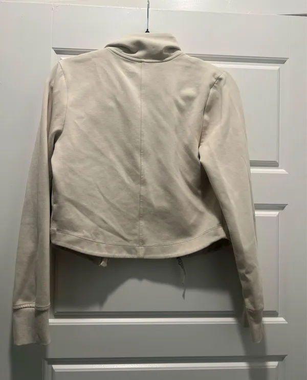 Old Navy Activewear Jacket Zip-Up - Image 2