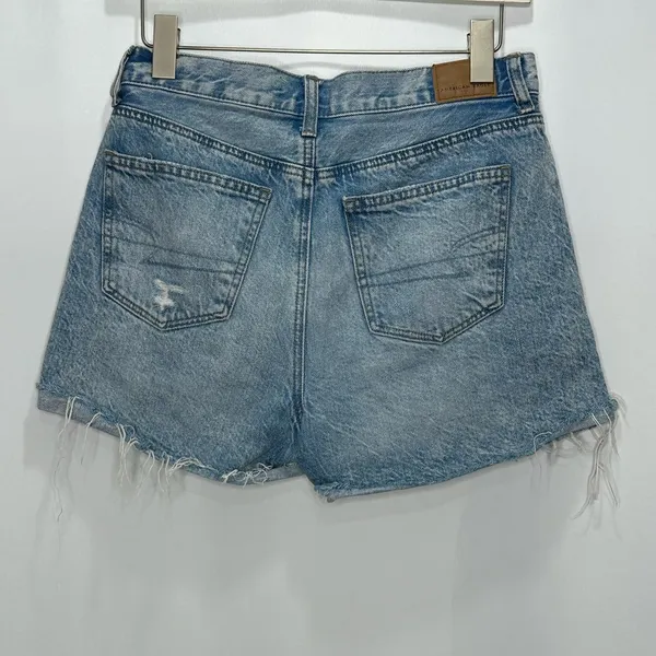 American Eagle Ripped High Rise Mom Shorts - Image 3