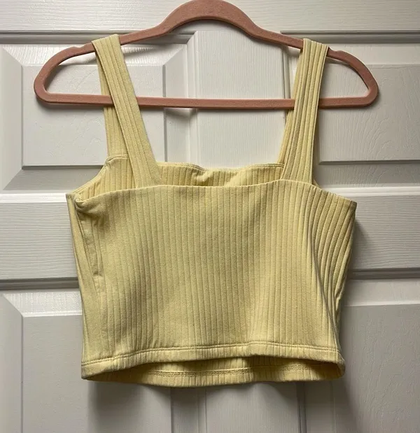 American Eagle yellow crop tank top - Image 2