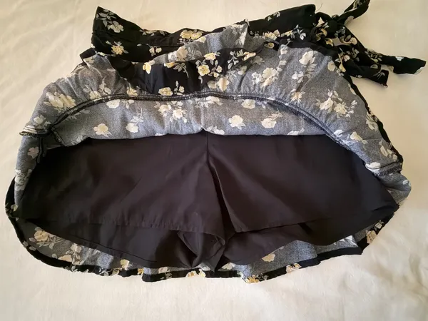 Black Floral Wrap Mini Skirt - Image 4