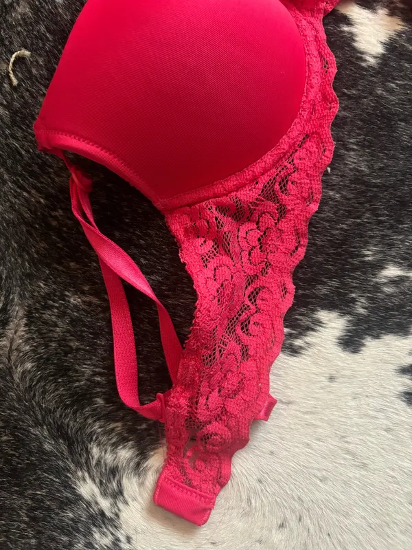 Hot Pink Lace Bra Victoria's Secret - Image 2