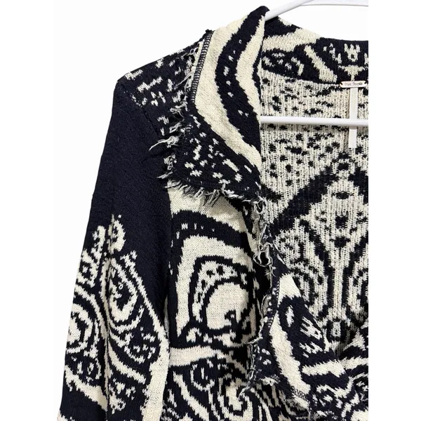 Free People Mandella‎ Intarsia Cardigan Knit Jacket Black/White Women's Size Lg - Image 7
