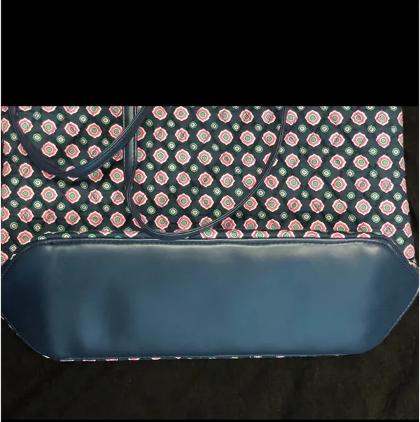 Vera Bradley Bag - Image 8