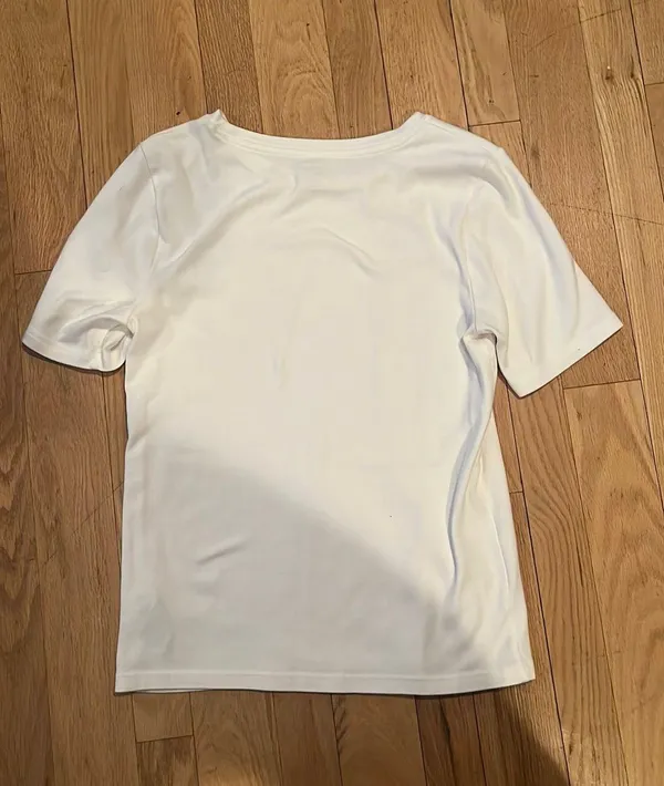 Gap White Modern T Shirt - Image 3