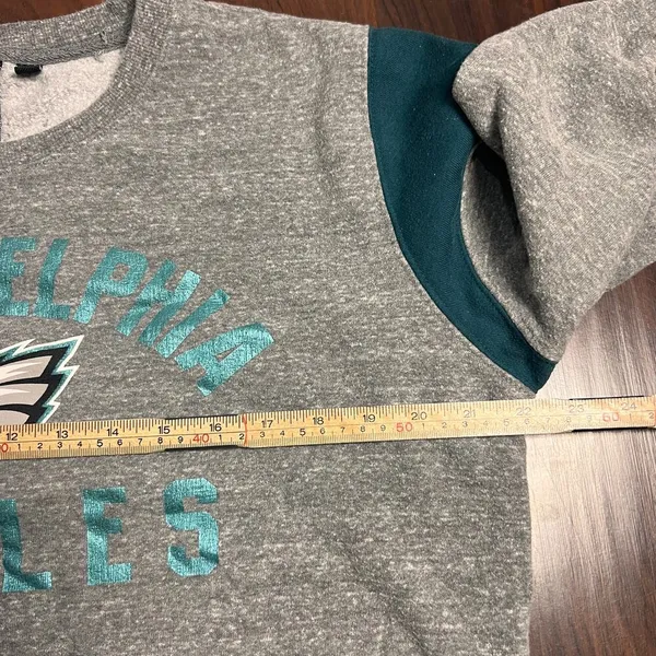 NFL Philadelphia Eagles Women's Sweater Sz Large - Image 4