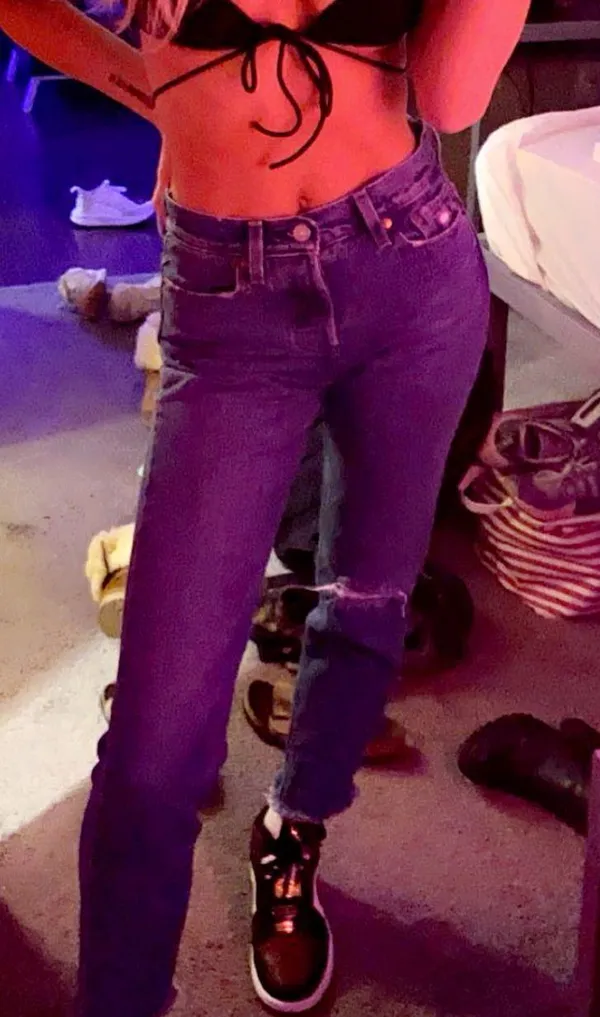 Levi's Wedgie Straight Jeans - Image 2