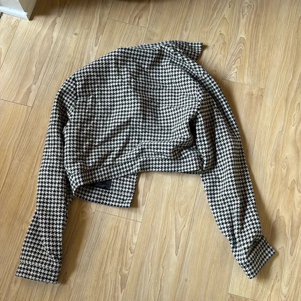 Cry Baby Black and White Houndstooth Cropped Jacket - Image 3