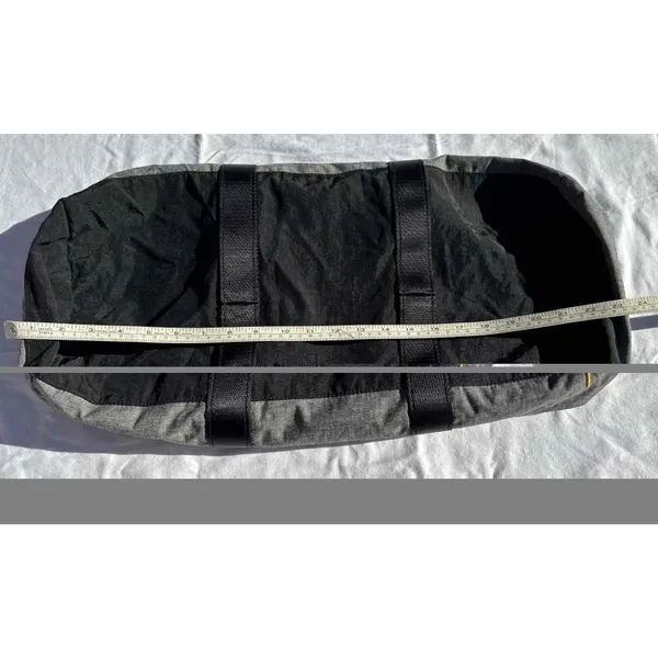 Lucy Athletics Duffel Grey Textured Shoulder‎ Strap Zip Unisex Size Medium - Image 9