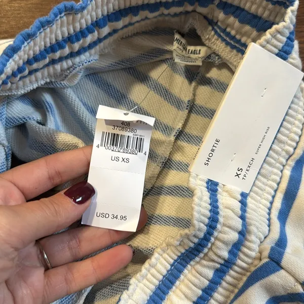 American Eagle shorts - Image 5