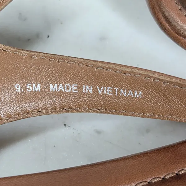 Tory Burch Minnie Leather Thong Sandals 9.5 Tan Gold Logo Medallion Flats Summer - Image 13