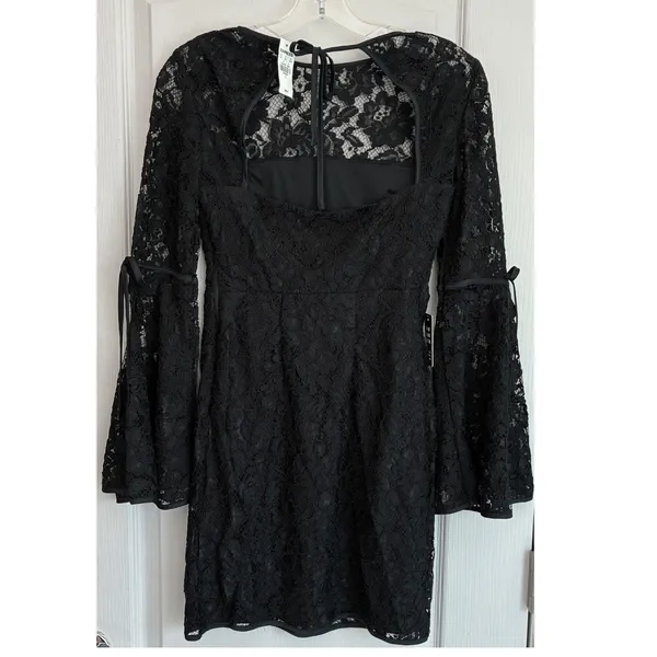 Express Womens 2 Black Floral Lace‎ Bell Sleeve Open Back Mini Dress - Image 9