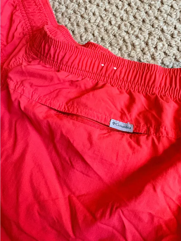 Columbia hiking shorts - Image 3
