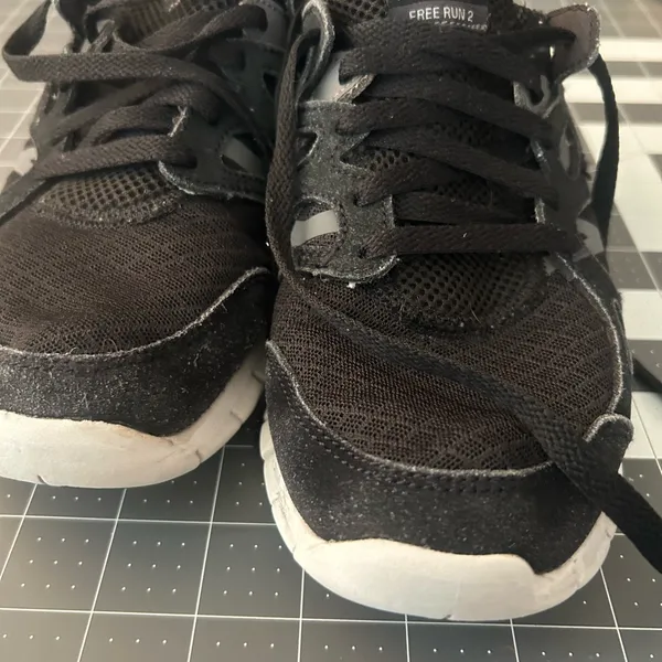 Nike Black and White Free Run Sneakers - Image 4