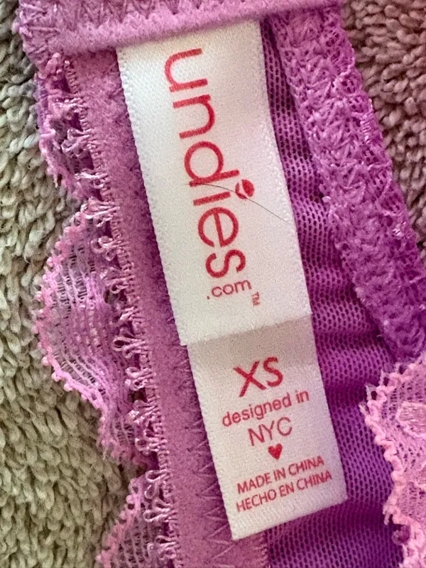Undies Brand New Lace Bralette in Lavender Pink XS - Image 7