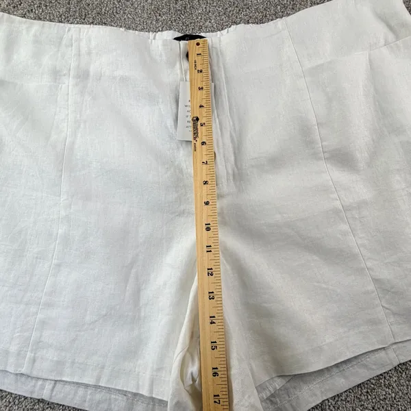 Cream Linen Blend Shorts Womens 26W High Rise Tailored Minimal Chic Summer‎ New - Image 5