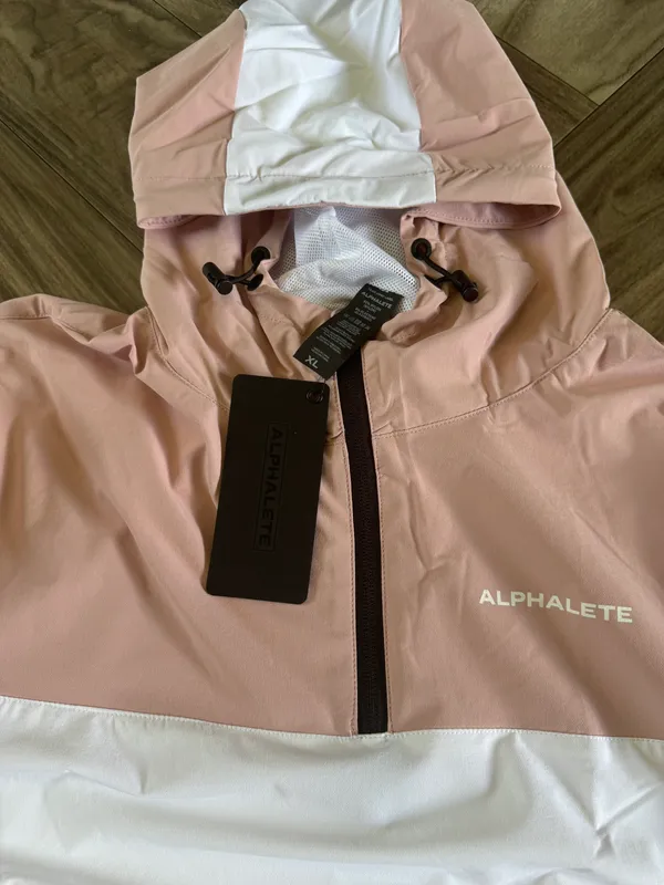 Alphalete Women’s EXP Tech Windbreaker- Himalayan Pink, Size XL - Image 9