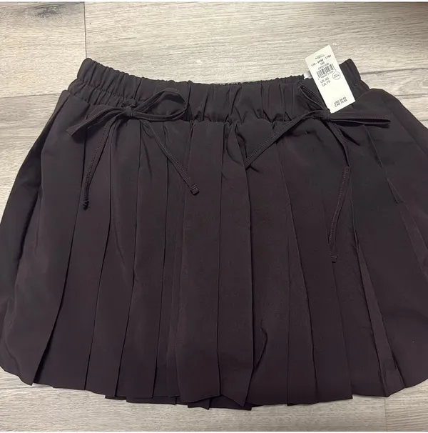 Aerie Pleated Brown skort with bows - Image 6