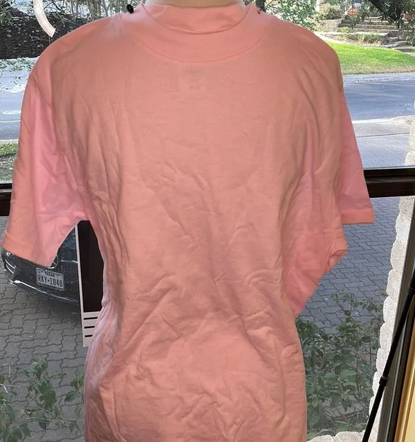 Pink t - Image 2