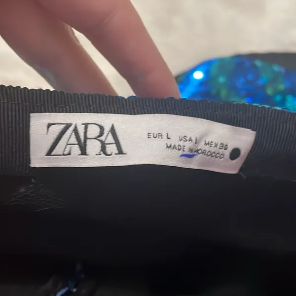 ZARA 💙 Blue Sequin Mini Skirt - Image 4