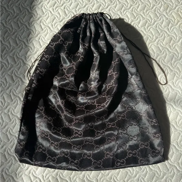 GUCCI | Vintage Ophidia Elegant White Bucket Bag - Image 10