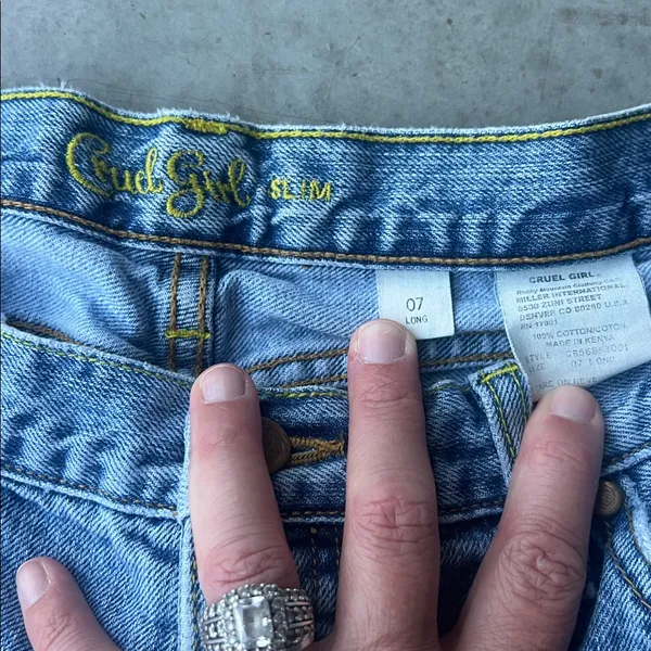 Vtg Y2K Cruel Girl Women's‎ Jeans Size 6 LONG Blue Denim Bootcut + - Image 3