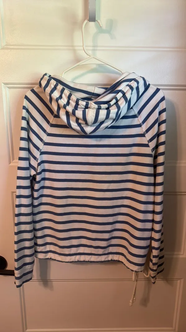 American Eagle Outfitters Sweatshirt Hoodie - Image 2