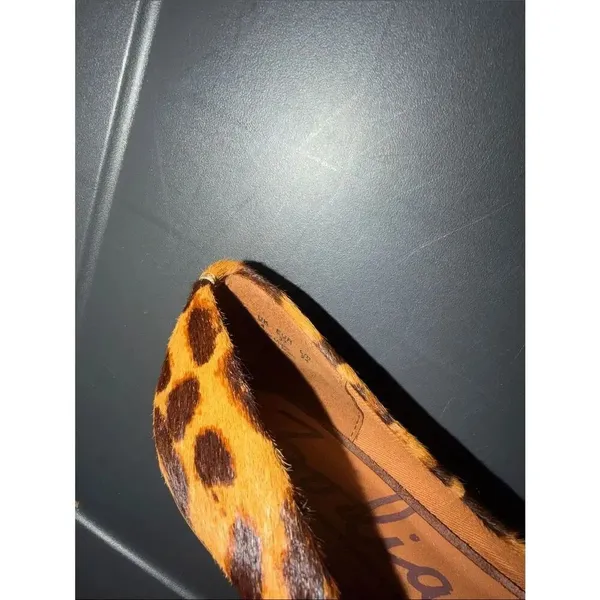 Zodiac Leopard Print Leather Slip on Flats(Size 7M) - Image 8