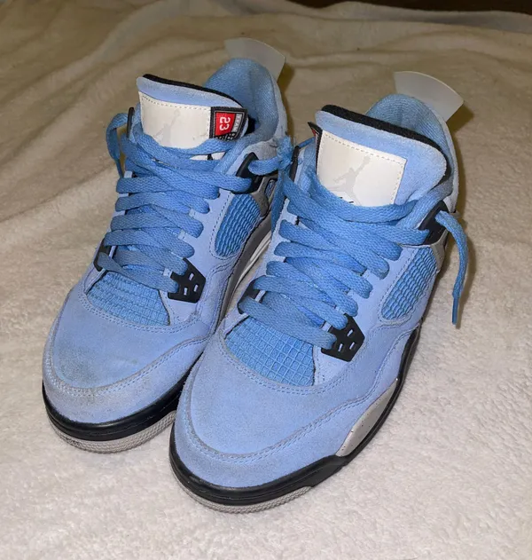 Jordan 4 University Blue - Image 3