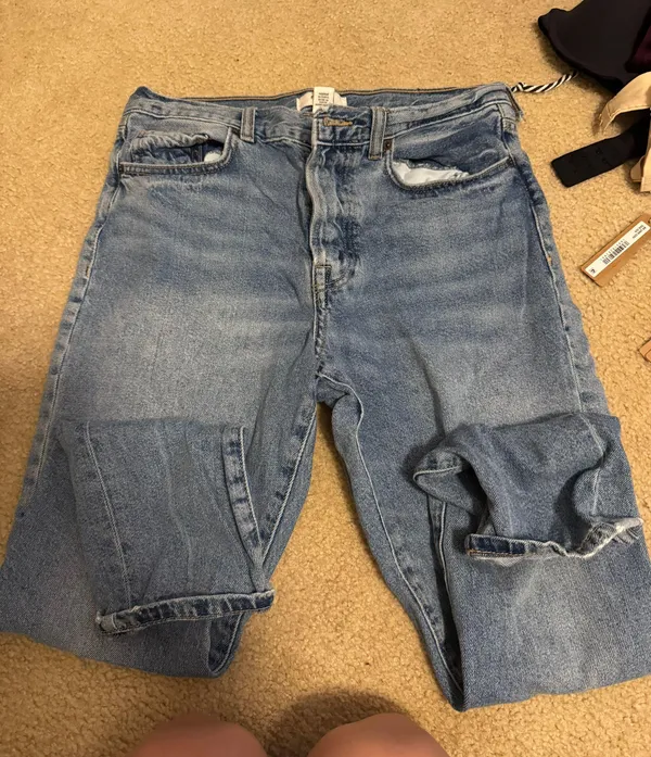 Forever 21 Jeans - Image 2